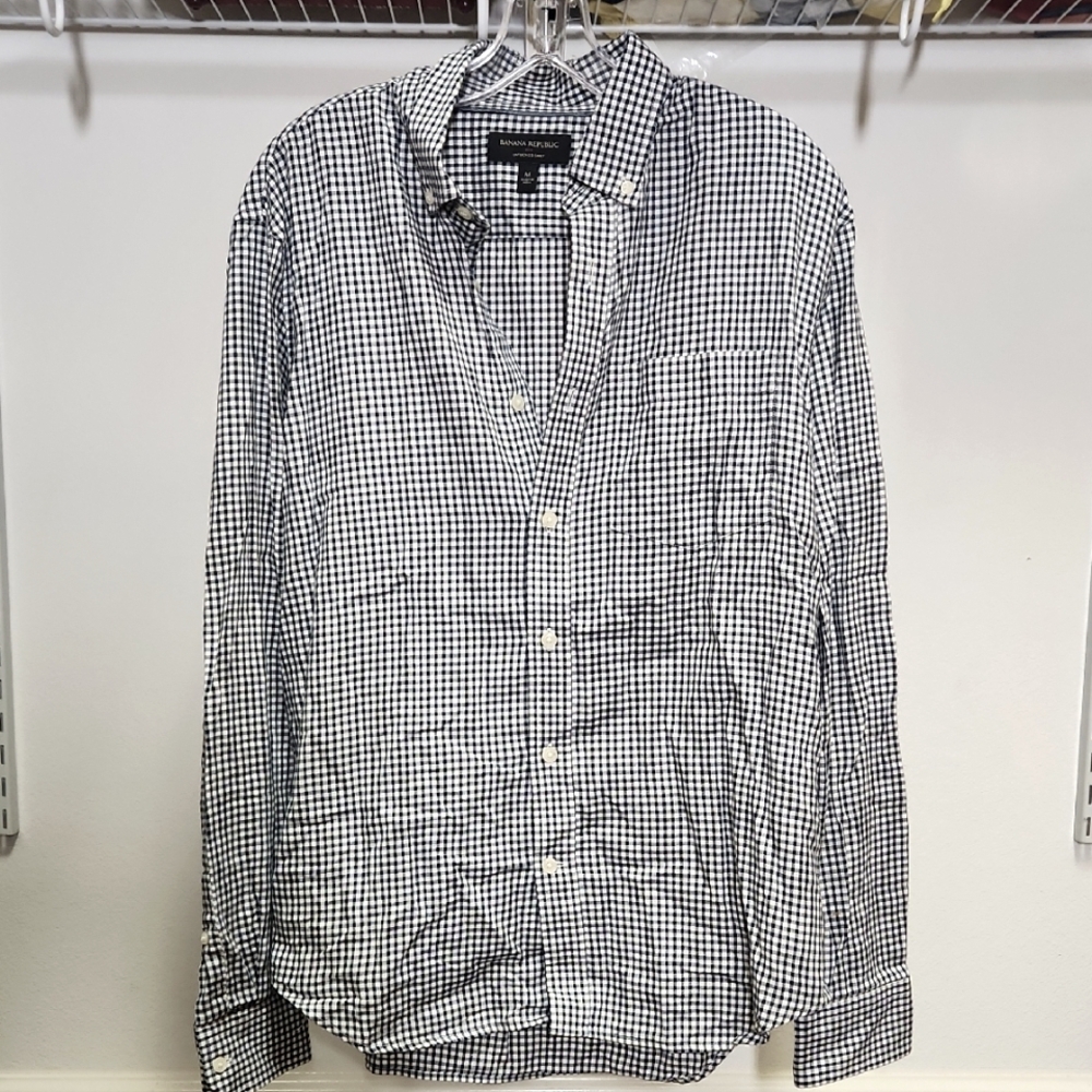 Banana Republic | Dark Blue & White Gingham Shirt | M